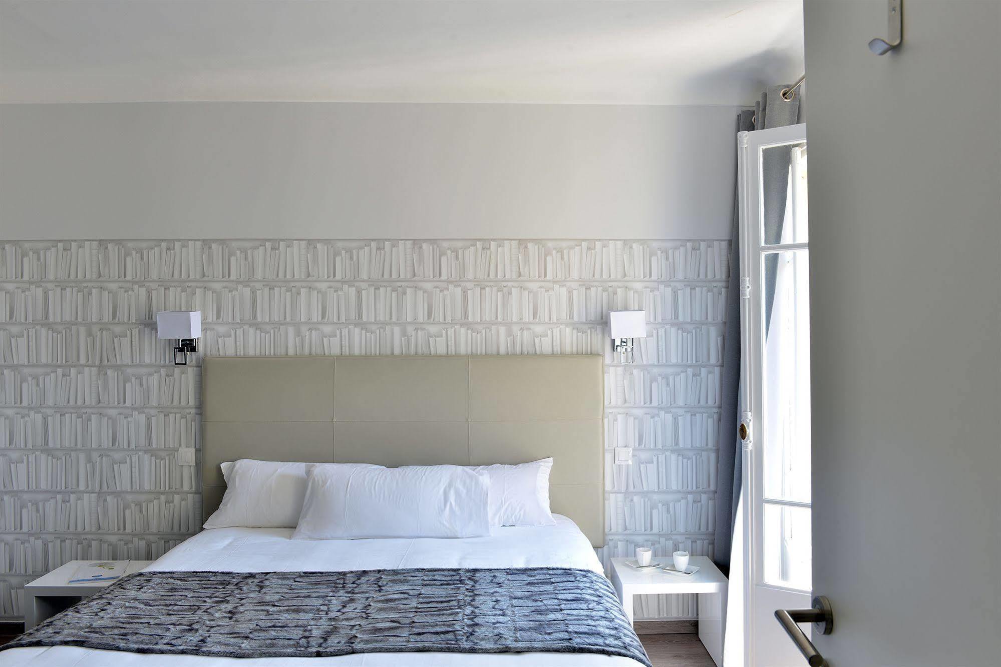 La Victor Hugo Hotel 3*